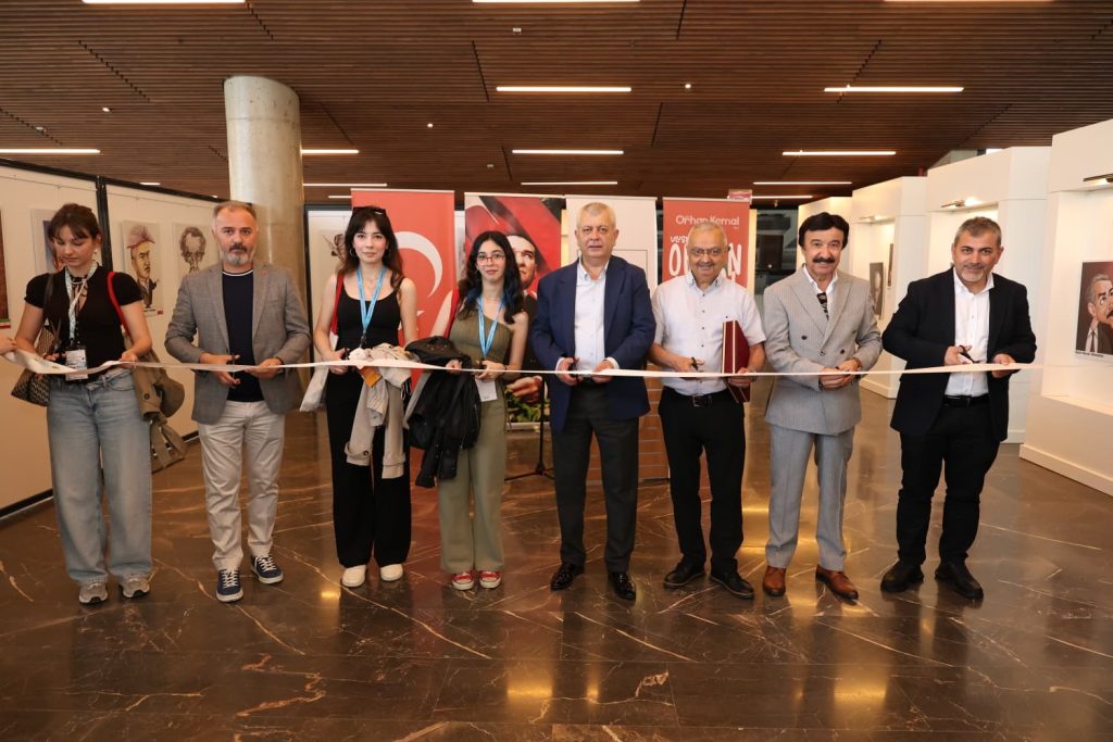 Fetih Müzesi’nde çizgisel yolculuk