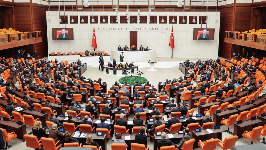 TBMM’de Vergi ve Varlık Düzenlemeleri Kabul Edildi
