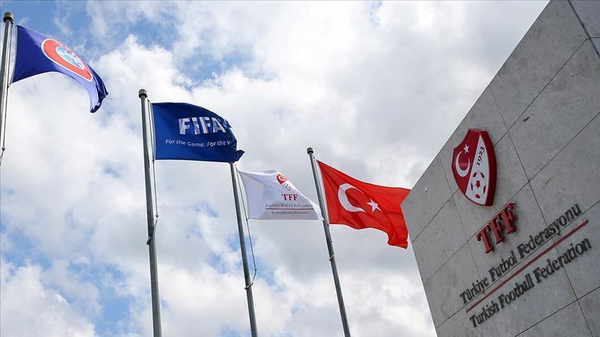 TFF’den pankart uygulamasına son kararı