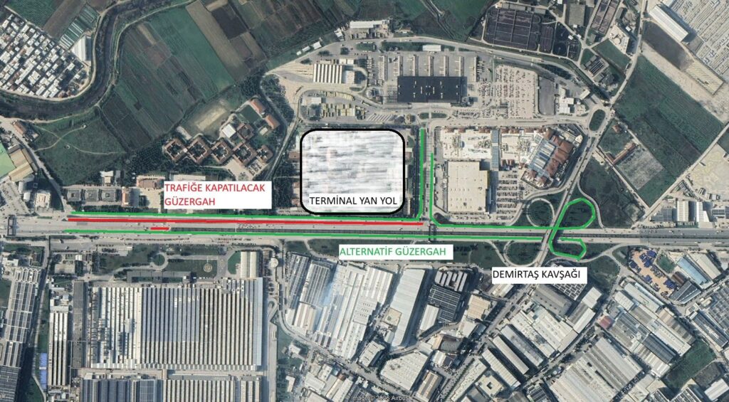 Terminal yolu trafiğe kapatıldı
