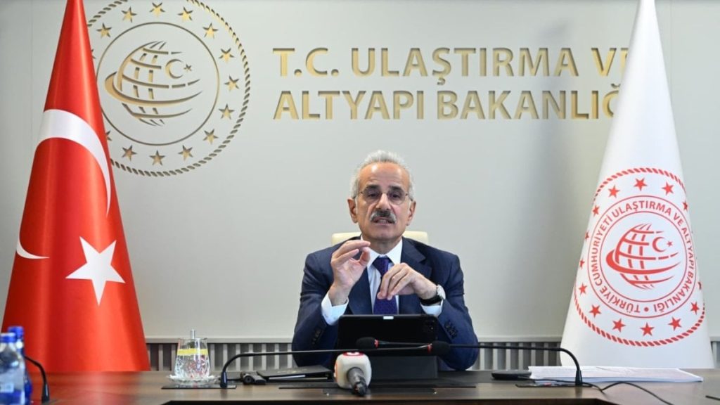 Ulaştırma Bakanı: Engelliler ulaşımda yeni adımlar