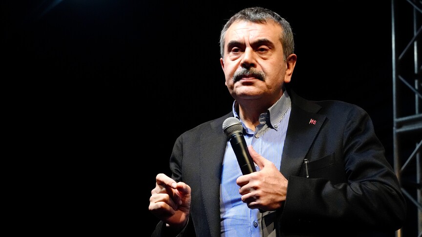 Bakan Tekin: Mesleki Çalışmalar, Öğretmen ve Aile İşbirliğini Güçlendiriyor