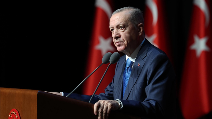Kadir İnanır vefat etti