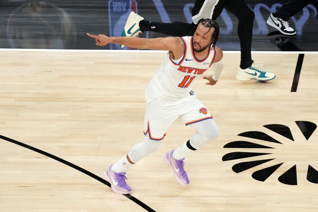 Knicks, Spurs’ü Finalin İlk Maçında 105-95 Yendi