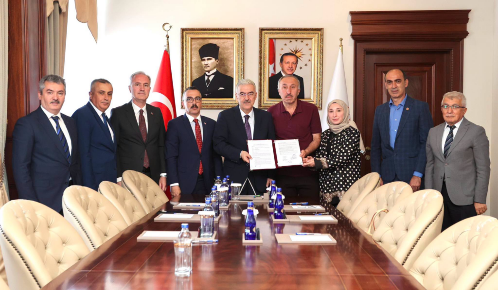 İnegöl’de eğitim yatırımı hız kesmiyor