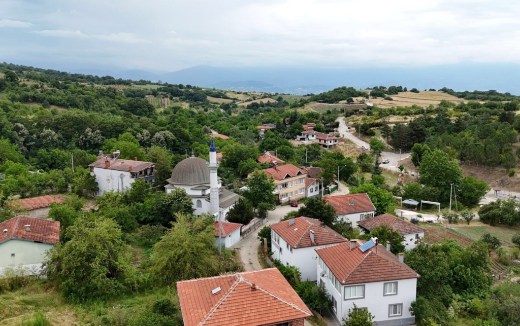 İnegöl’den yol yatırımı