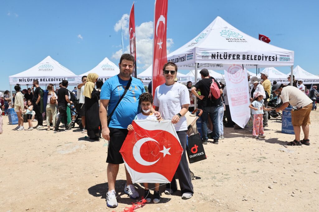 Gölyazı’da uçurtma şenliği coşkusu