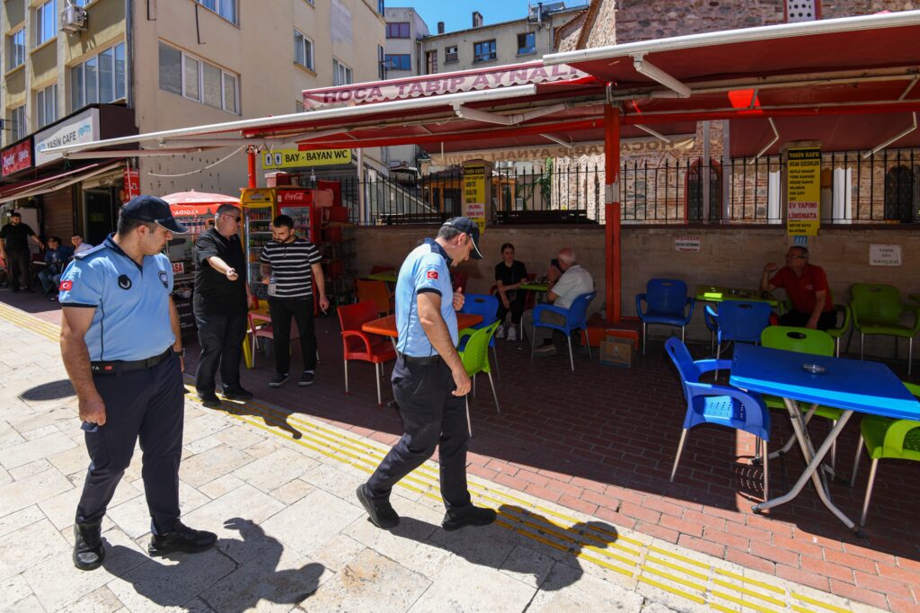 Osmangazi’den kaldırım denetimi