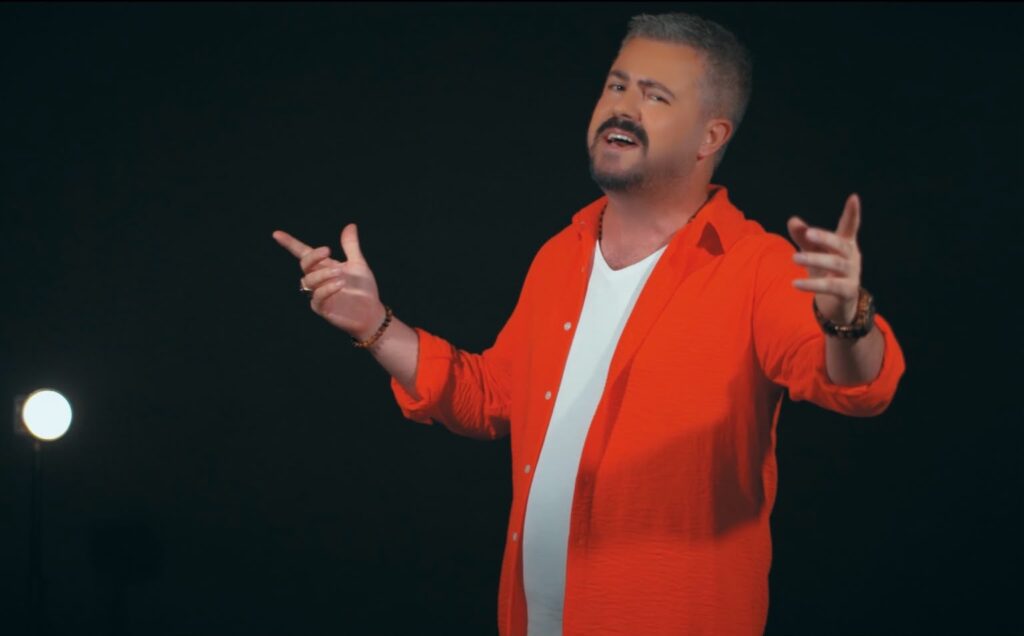 Metin Koçer’den ‘O Zaman Söyle’ teklisi