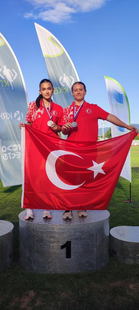 Genç Atletler Balkanları Salladı!