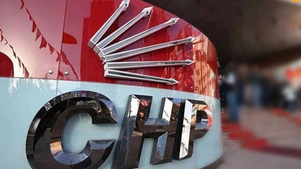CHP’de Arınma Tartışmaları ve Özgür Özel İddiaları