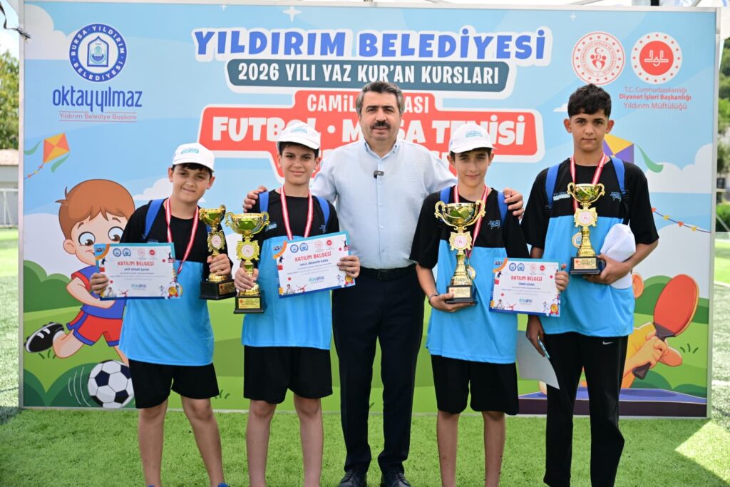 Yaz kurslarında ödüller dağıtıldı