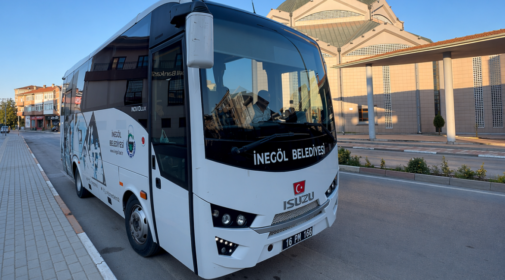İnegöl’den Şifa Yolunda Ücretsiz Servis
