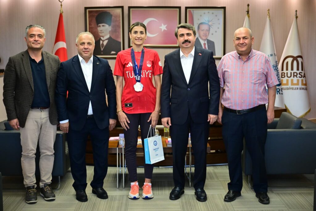 Başkan Yılmaz’dan şampiyona tebrik