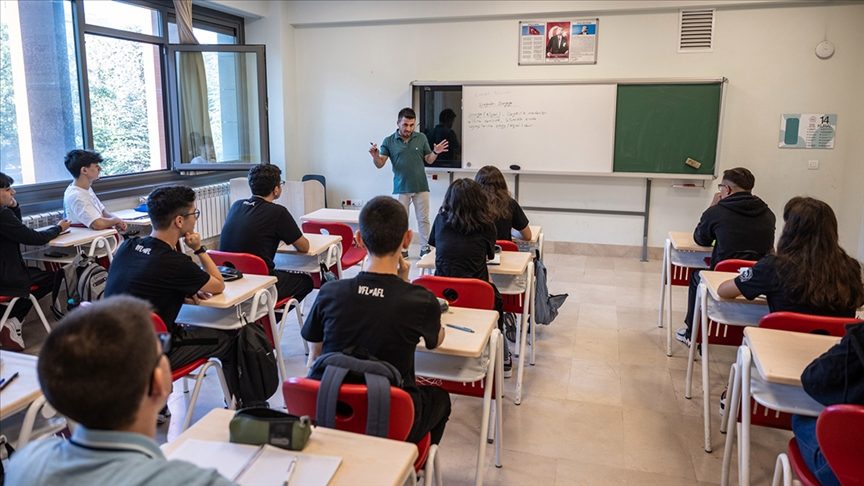 MEB’de Ek Ders ve Destek Eğitimi Düzenlemeleri