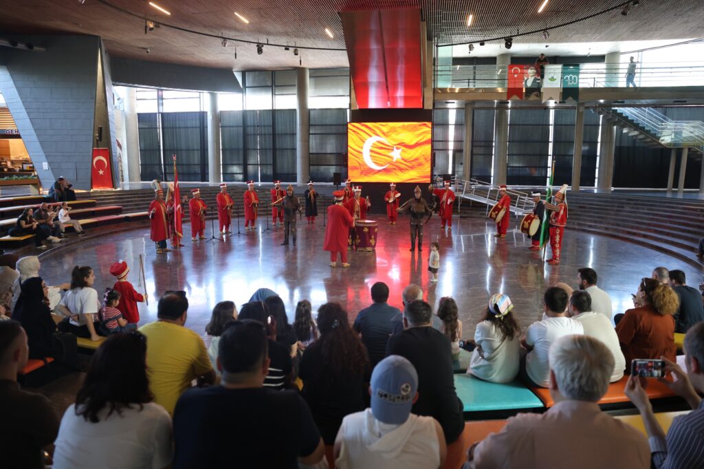 Tarihin ihtişamı günümüze taşındı