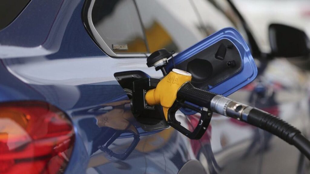 Motorine Yeni Zam, Eşel Mobil Uygulamasıyla Kısmen Karşılanacak