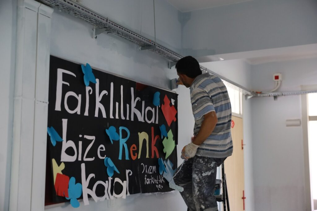 Bursa’nın okulları baştan yenileniyor