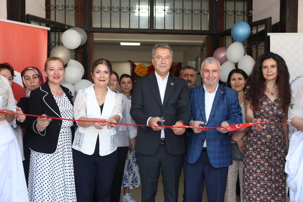 OSMEK kadınlara özgüven kattı