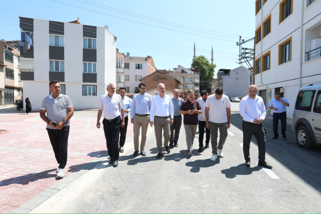 İnegöl’de üstyapı çalışmaları sürüyor