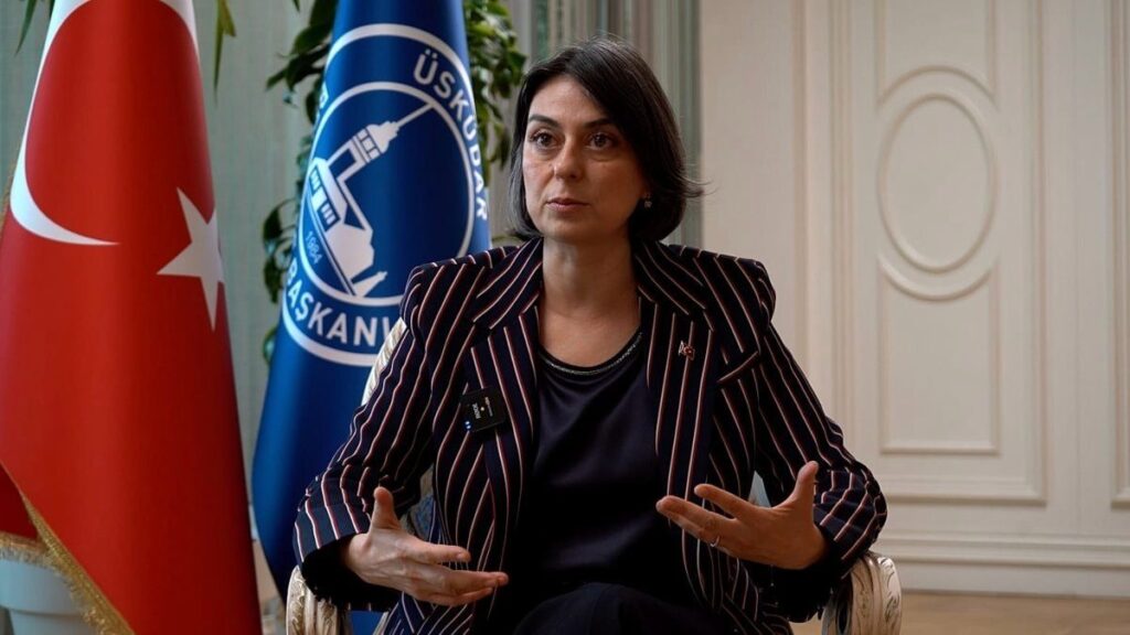Üsküdar Belediye Başkanı Sinem Dedetaş Gözaltında
