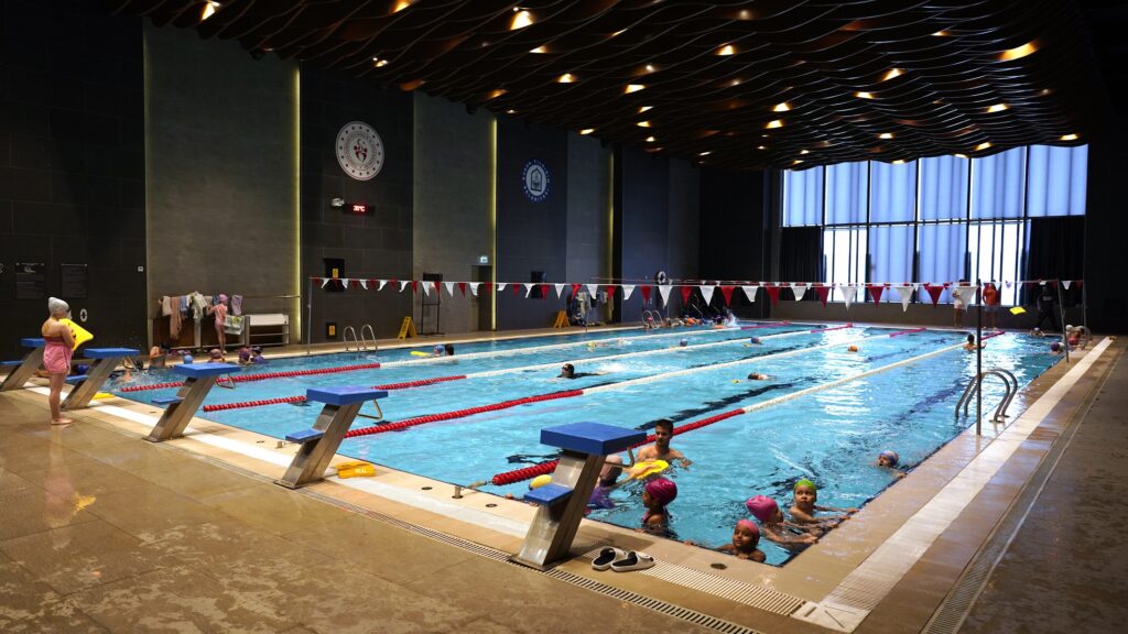 Yıldırım’da çocuklar yazın spora koştu
