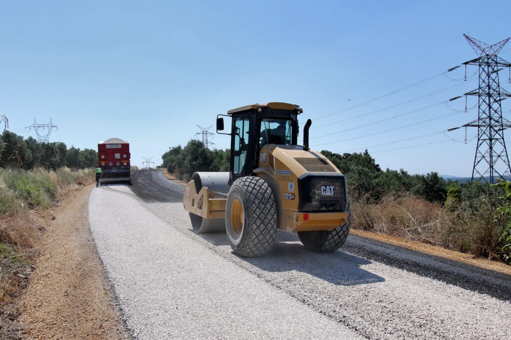 Mudanya yollarına Büyükşehir dokunuşu