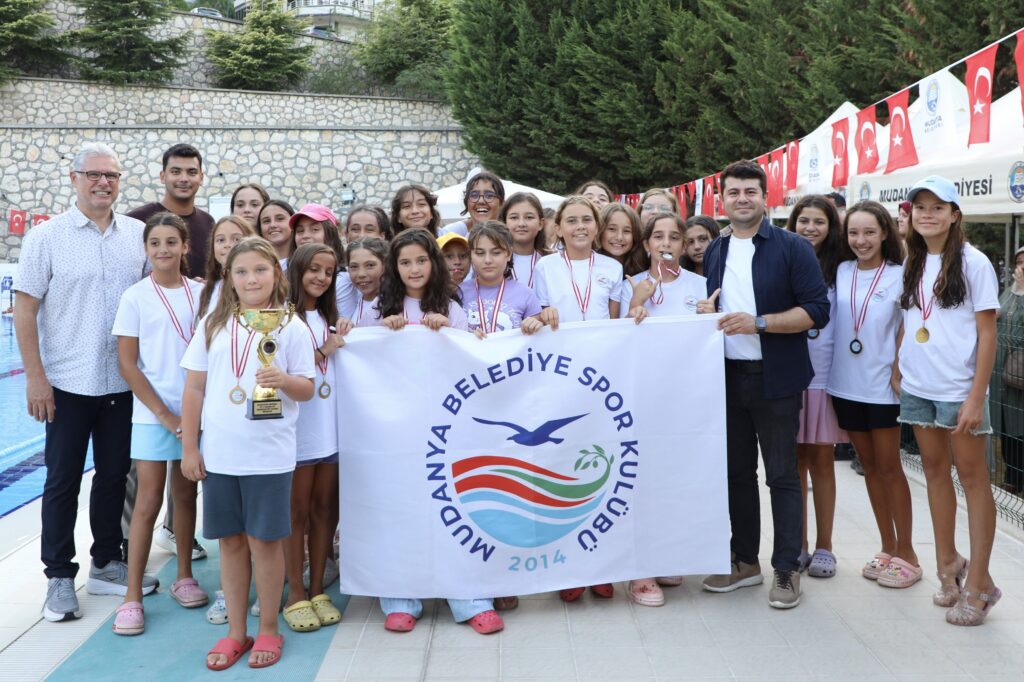 Mudanya’da zafer havuza indi