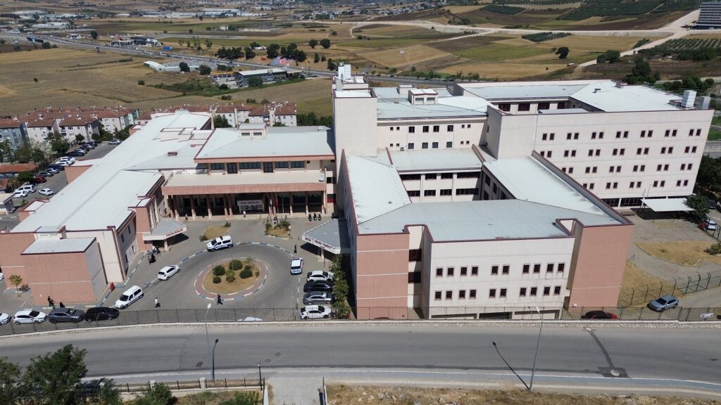 Bursa’da gençlere tütün freni