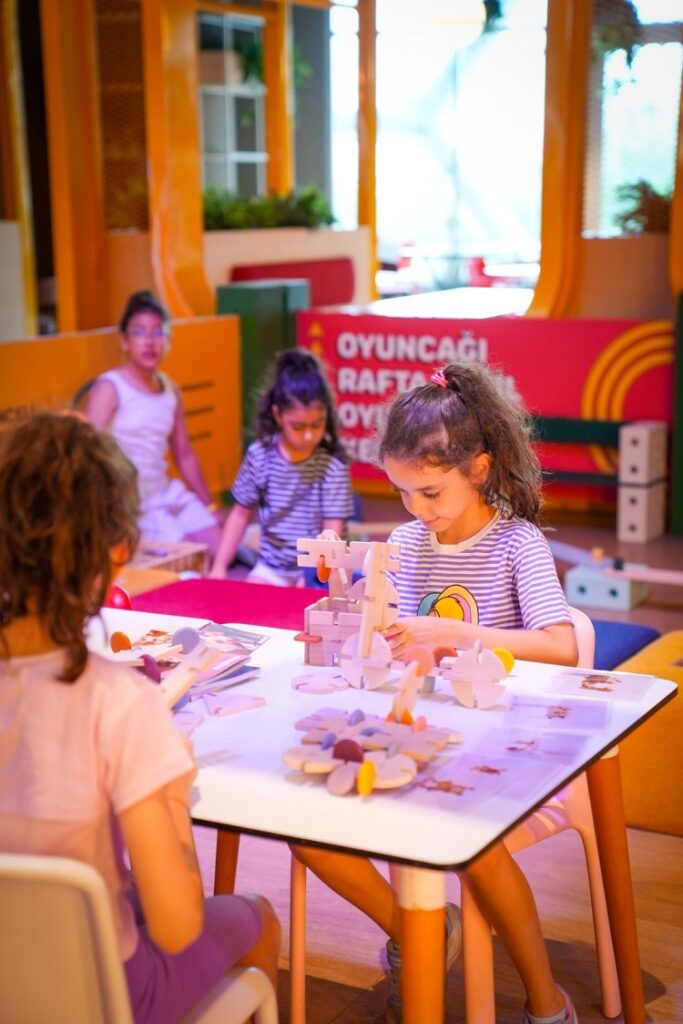 Yaz tatilinde çocuklar ekrandan uzaklaşıp hareketle buluşuyor