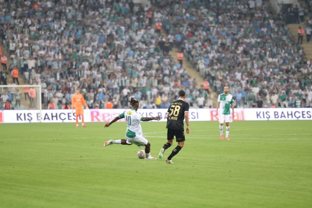 3 puan tamam ama bu futbol s‘IĞDIR’