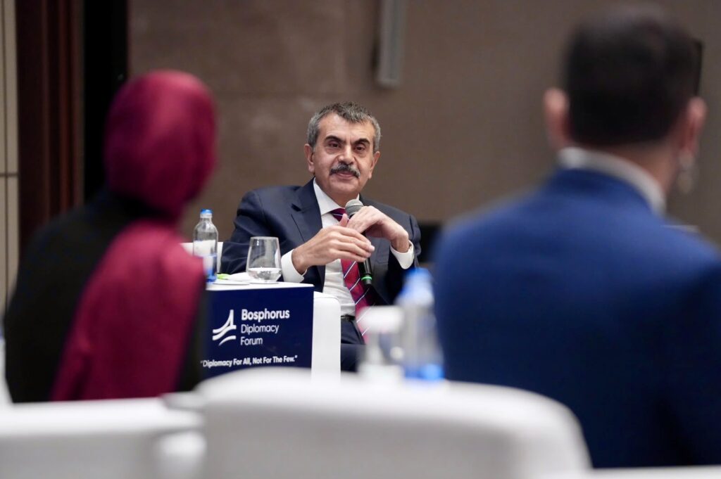 Bakan Tekin: Sınav Sisteminde Değişiklik Planı Yok