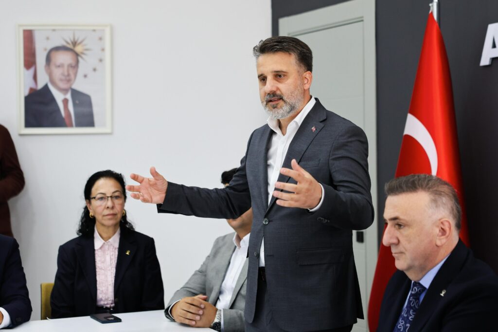 Mudanya için sahaya indiler