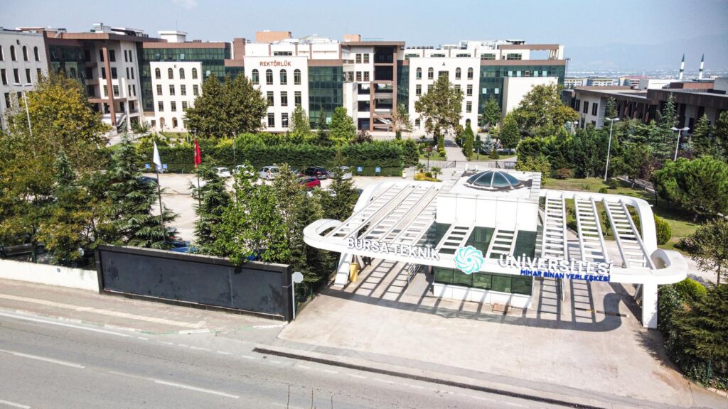 BTÜ bilimde vites yükseltti