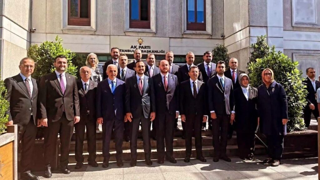 CHP’den İstifa Eden 3 Belediye Başkanı AK Parti’de