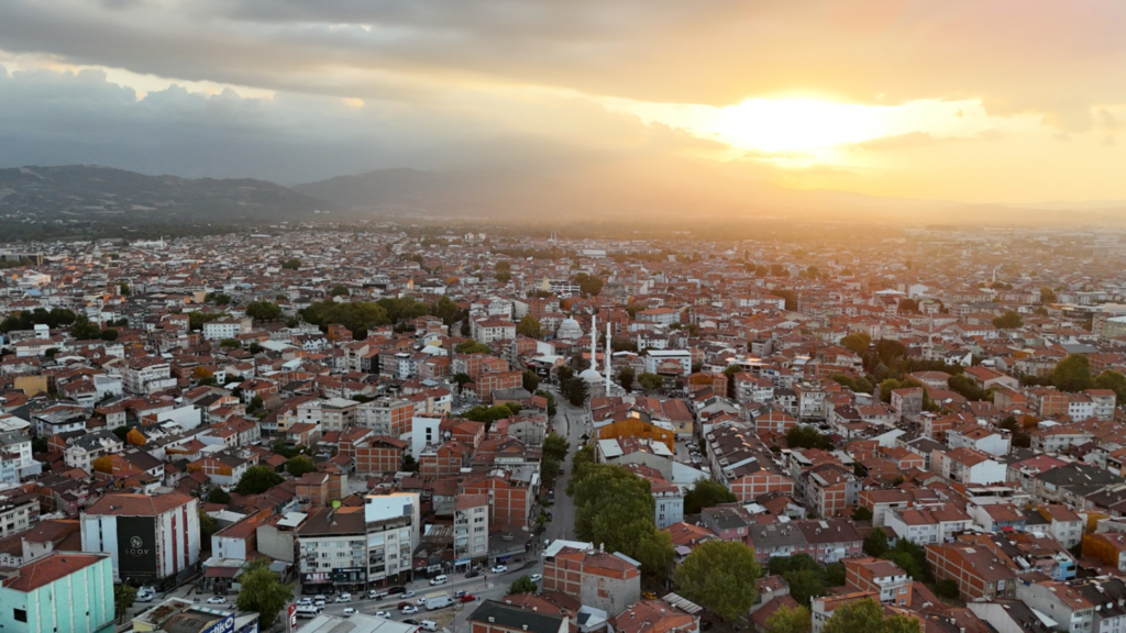 İnegöl’ün geleceği güvence altında