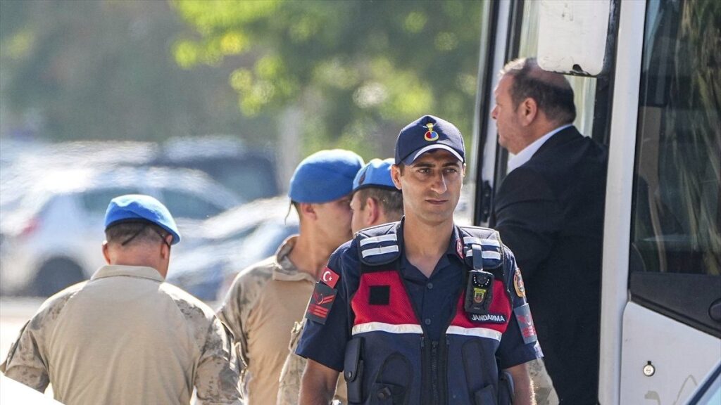 İzmir Menderes’te Yolsuzluk Operasyonu