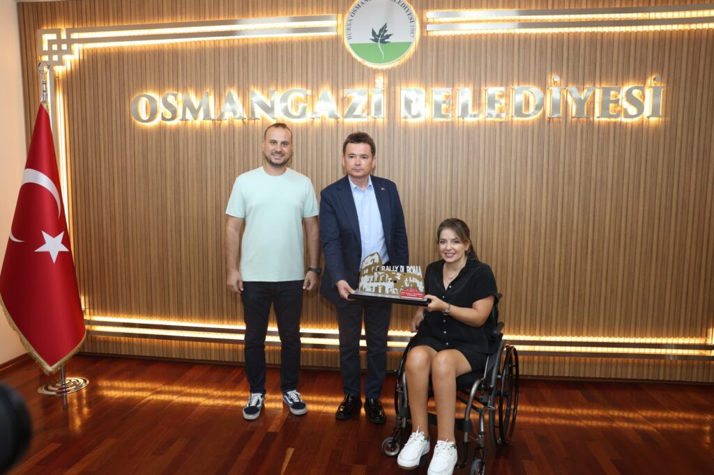 Engel tanımayan ralli şampiyonu: Kübra Denizci Keskin