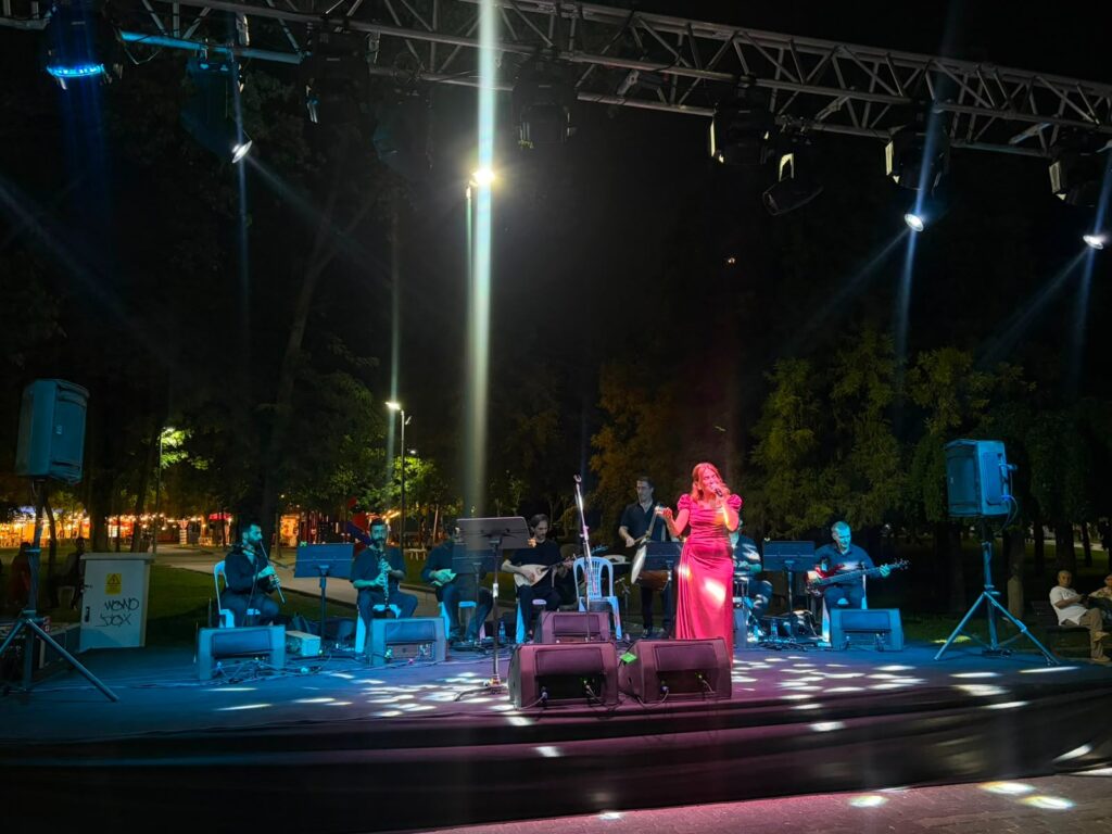 Kültürpark’ta zafer türküleri