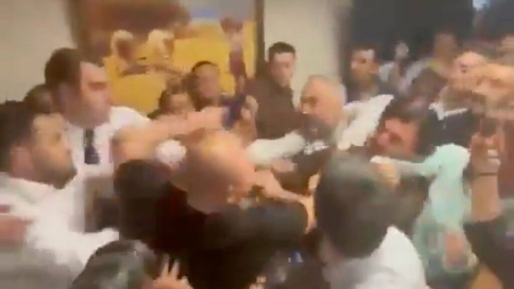 Menderes’te Belediye Meclisi Seçiminde Gerginlik