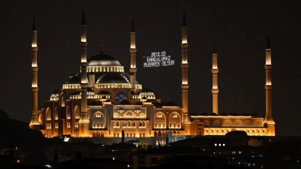 Mevlid Kandili: Peygamberin Güzel Ahlakı