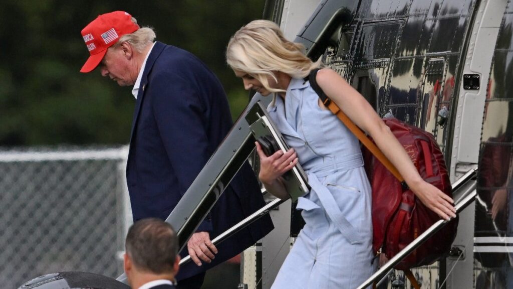 Trump ve Asistanı Hakkındaki İddialar Yeniden Gündemde