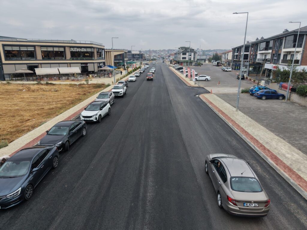 Büyükşehir’den İnegöl’e asfalt çıkarması