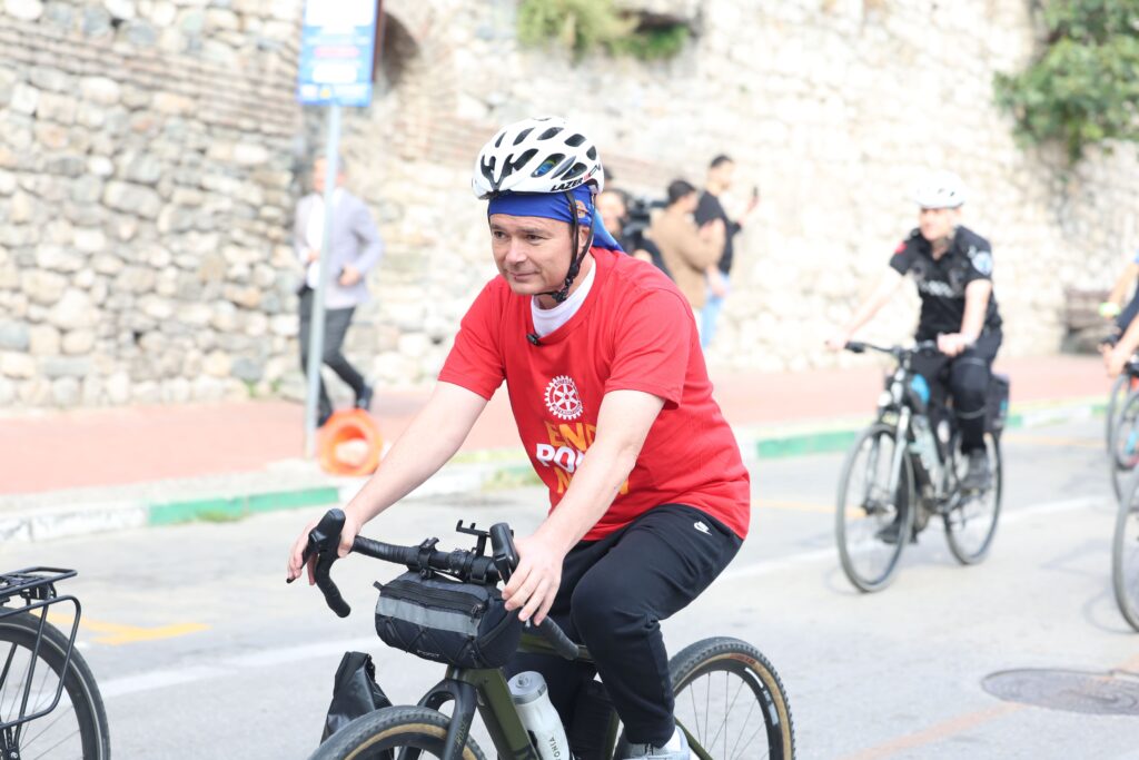 Bursa çevre için pedalladı