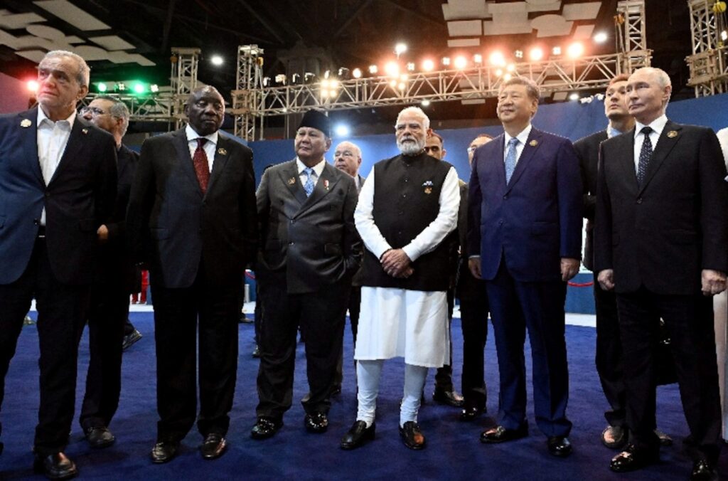 BRICS Zirvesinde Dikkat Çeken Kuruyemiş Anı ve Ortak Bildiri
