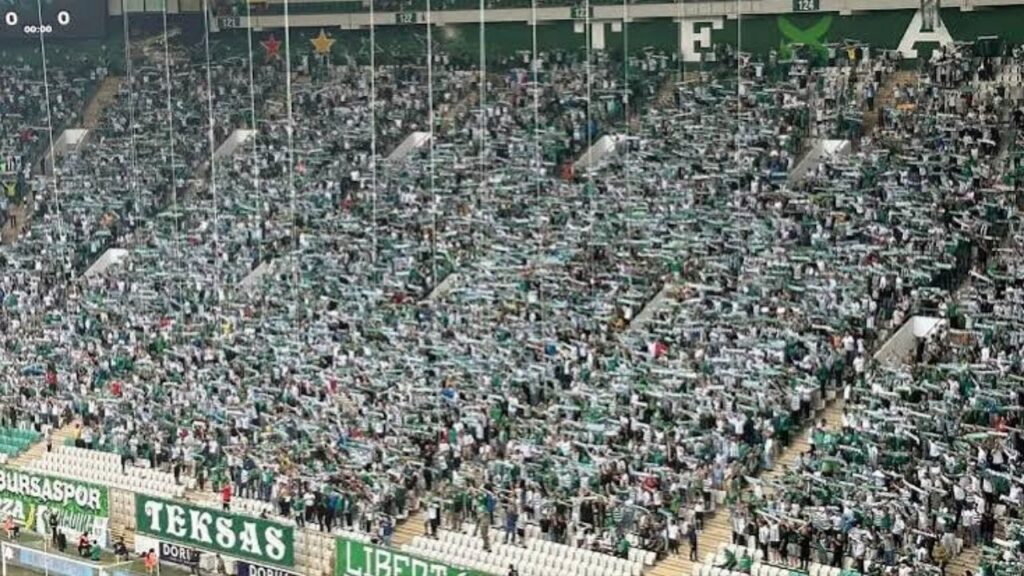 Bursaspor’dan ‘Yanındayım’ Dayanışma Kampanyası