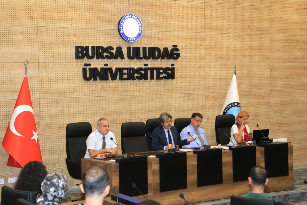 BUÜ’de genç araştırmacılar için stratejik toplantı