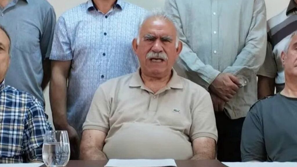 DEM Parti Heyeti İmralı’da Öcalan ile Görüştü