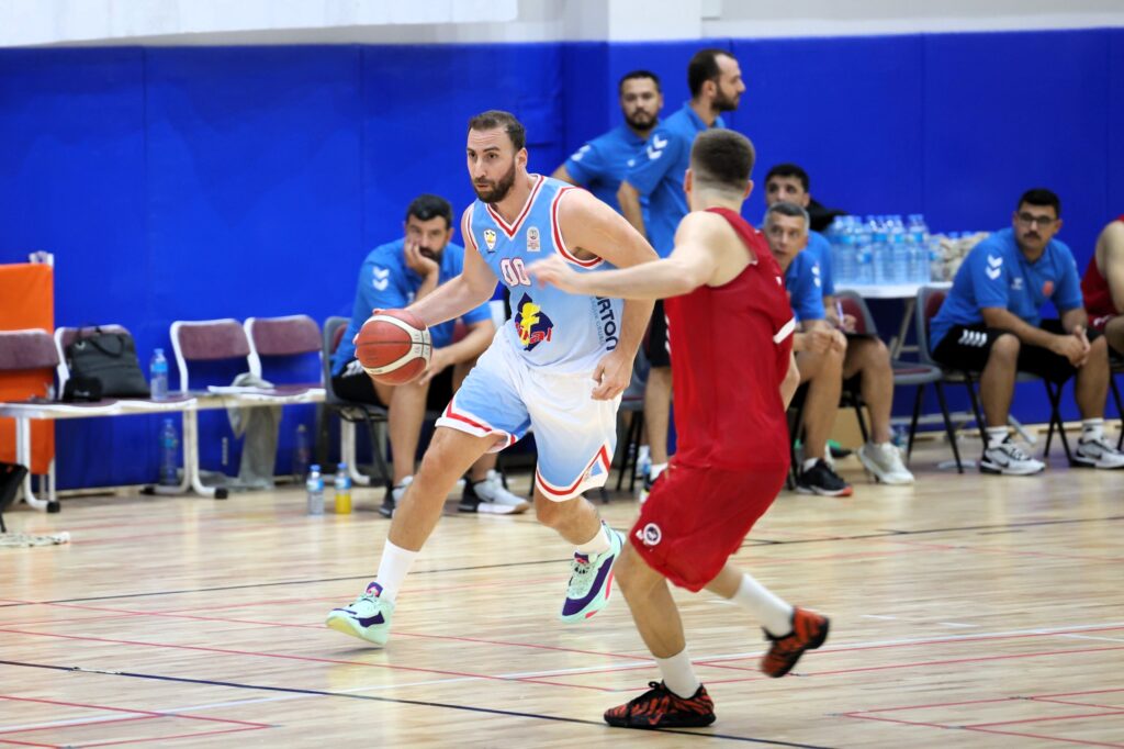 Basketbol şöleni Osmangazi’de başladı