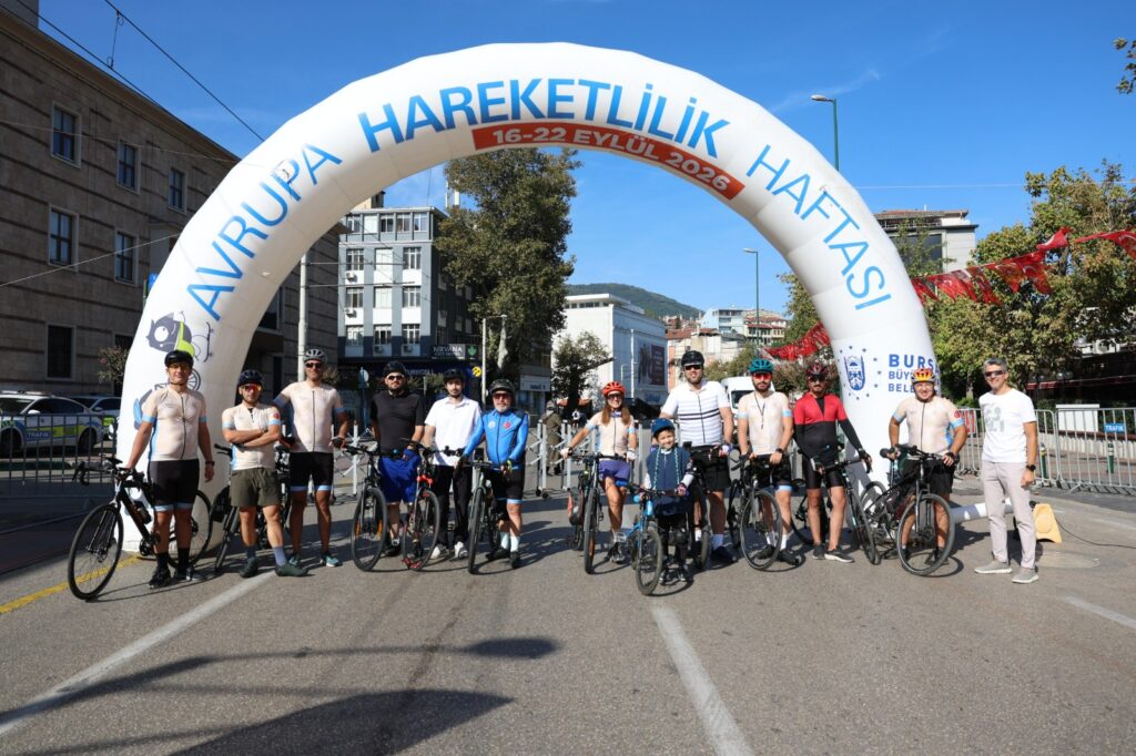 Bursa’nın tarihi caddesinde geçmişe yolculuk